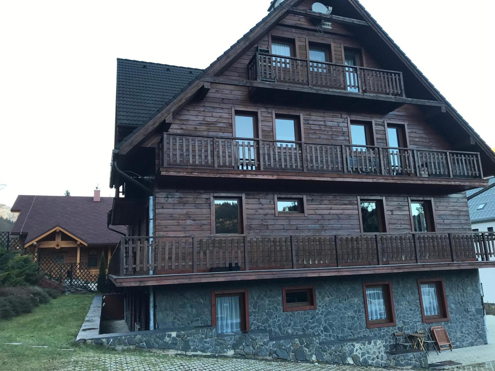 Bystra Apartments Deer And Wolf Exterior photo